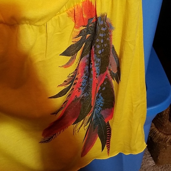 Wishful Park Yellow Feather Design Off Shoulder - Picture 2 of 4